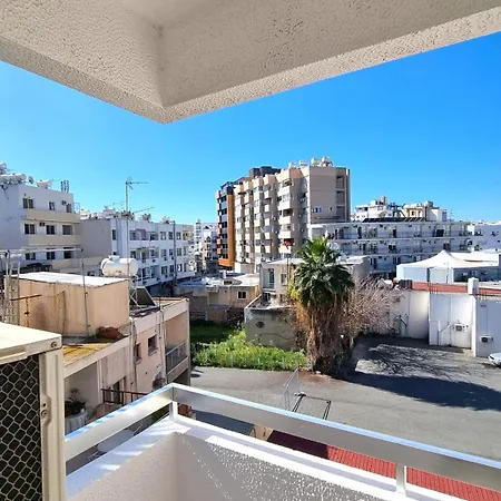 Center 2br W/ Parking And 250m Walk From Apartment